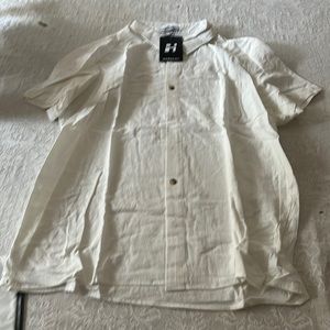 Button up Hawalili shirt